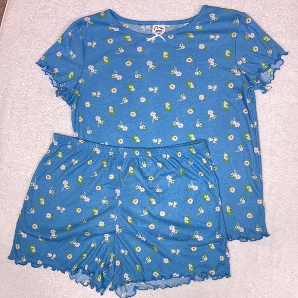 art class Other - NWT xxl 18 art class blue floral summer pajamas